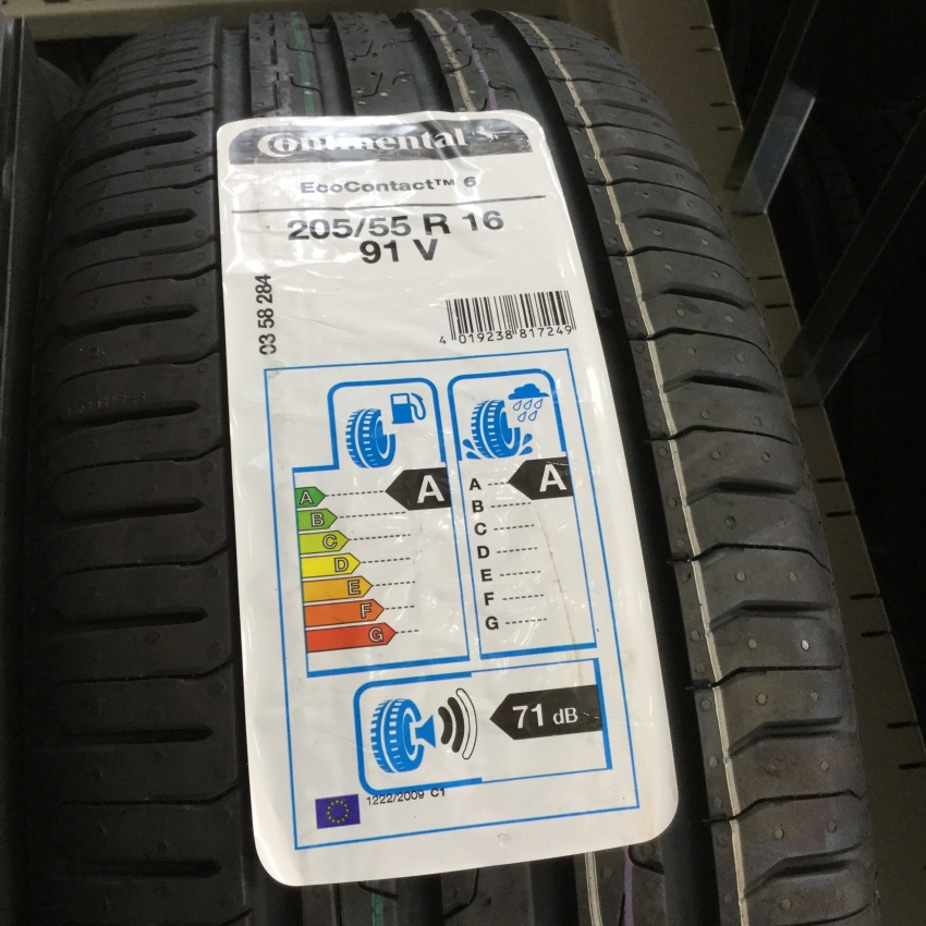 EC6_label-square.JPG